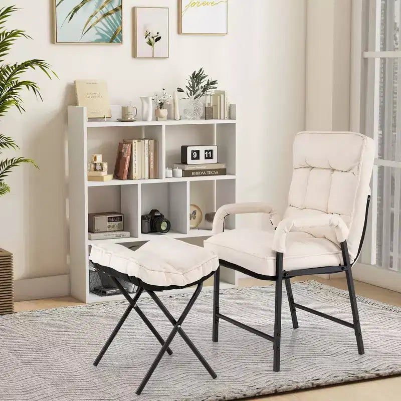Poltrona relax in lino beige con pouf, schienale regolabile, 1 posto