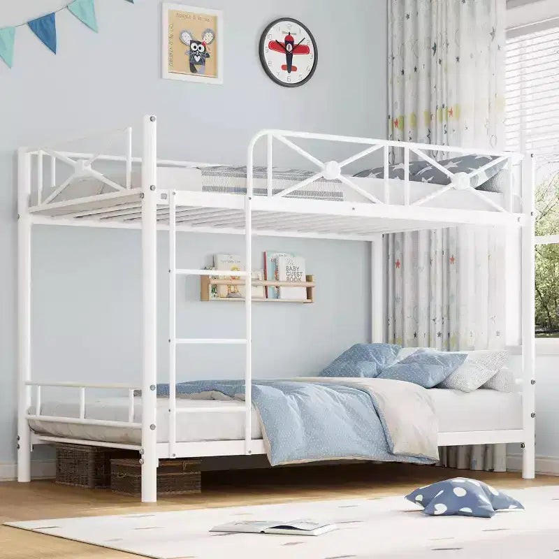 Letto a castello in metallo per 2 persone con ringhiere di sicurezza, grigio/bianco