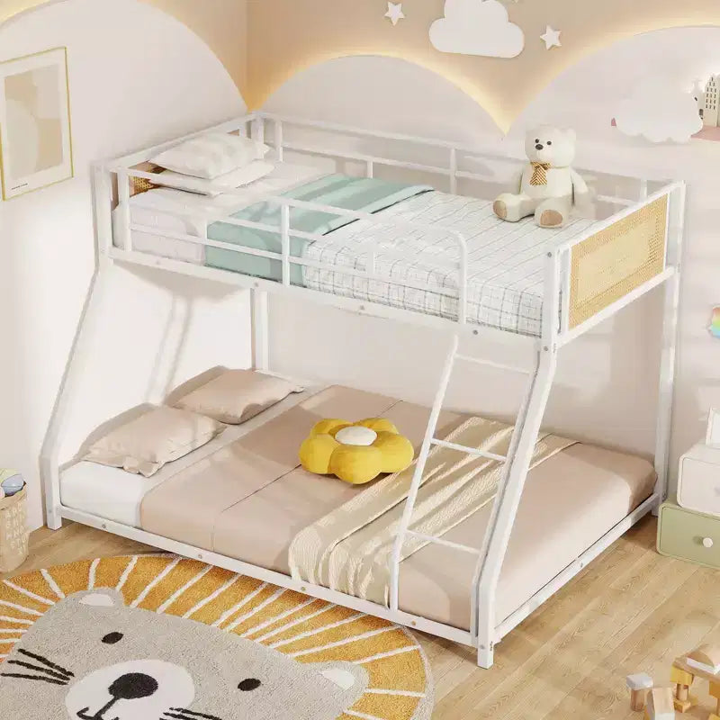 Letto a castello in metallo bianco/nero, piazza e mezza superiore e piazza e mezza inferiore, per 2 persone