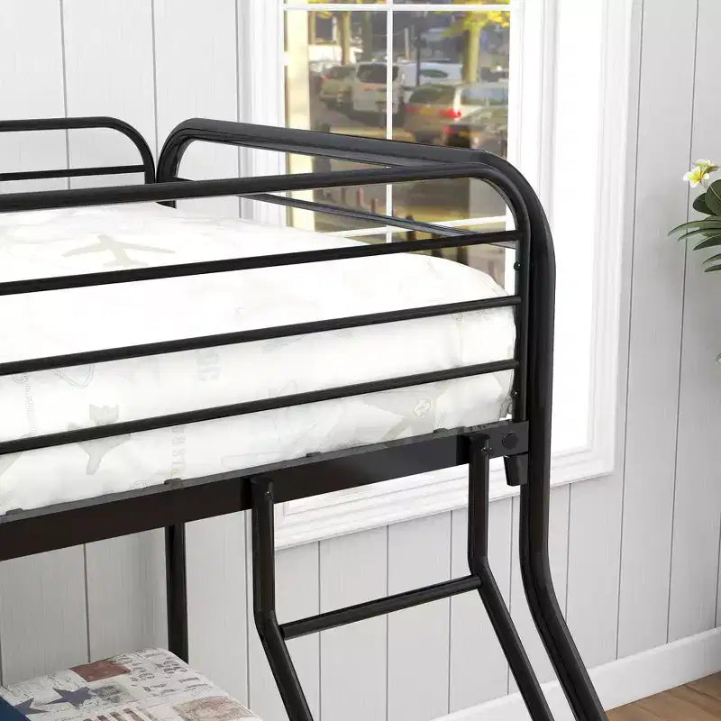 Letto a castello in metallo nero moderno con struttura a due piazze e mezza